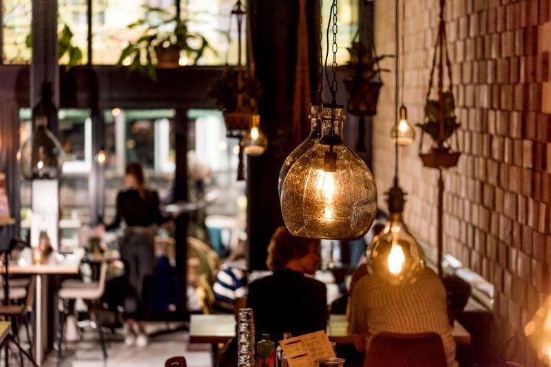 sfeerimpressie wolf hotel kitchen en bar