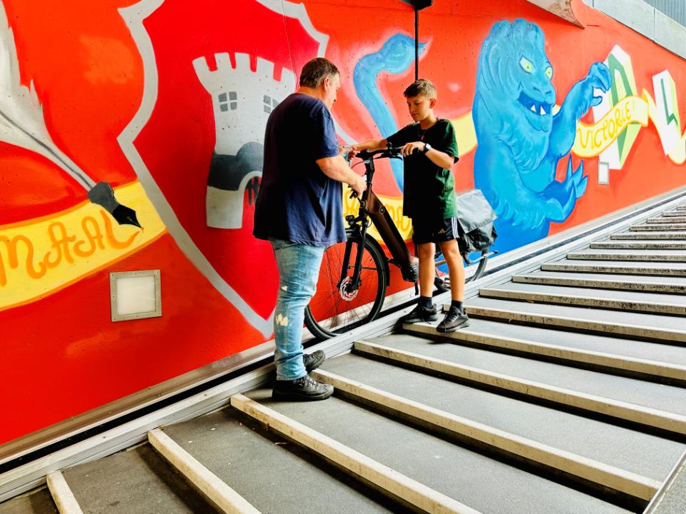 Ingang bij fietsenstalling bij het canadaplein in Alkmaar