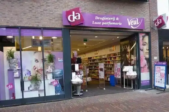 Ingang van DA Veul